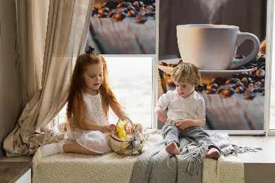 Estores de rolo interiores Uma xícara de café