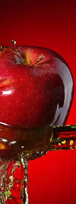 Estores de rolo para janela Uma maçã regada com água