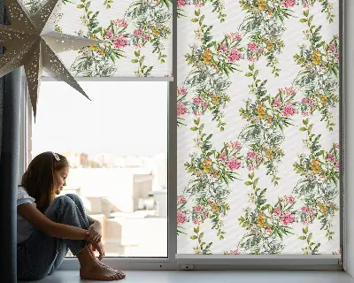 Estores de rolo blackout para porta de varanda Flores