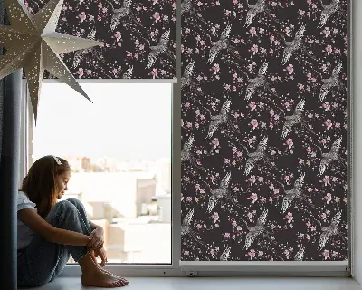 Estores de rolo interiores blackout Garças e flores