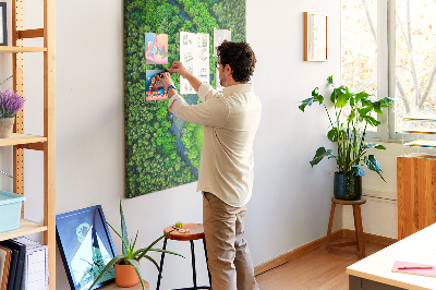 Painel de cortiça para parede Rio na floresta