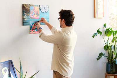 Quadro de aviso de cortiça Chapéu e chinelos