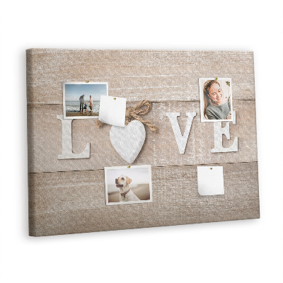 Painel em cortiça A inscrição amor