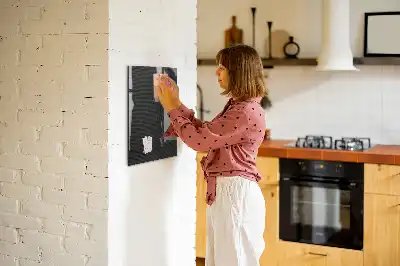 Quadro magnético com caneta padrão escuro