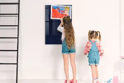 Quadro magnético com caneta na cor azul-marinho escuro