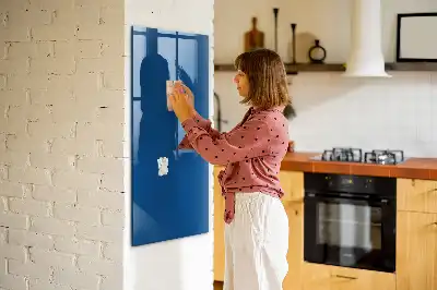 Quadro magnético com caneta azul