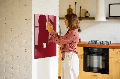 Quadro magnético com caneta na cor vermelha