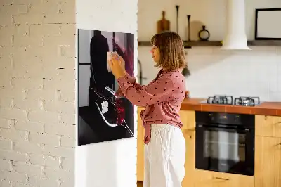 Quadro magnético para desenhar vinho derramado