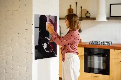 Quadro magnético para desenhar vinho derramado