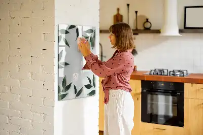 Quadro magnético de apagar a seco com moldura de folhas verdes
