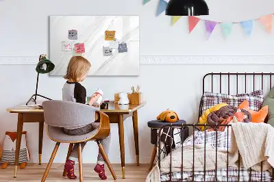 Quadro magnético para escrita com acabamento em mármore decorativo