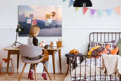 Quadro magnético para escrever estampa de uma bela paisagem