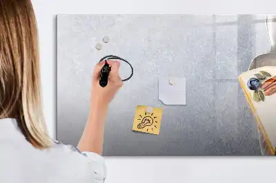 Quadro magnético para desenho em formato de pedaço de bolo