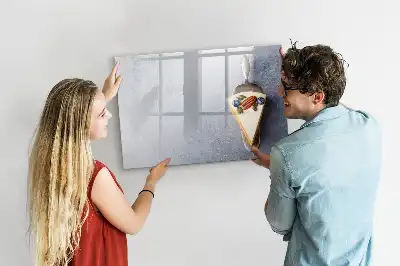 Quadro magnético para desenho em formato de pedaço de bolo