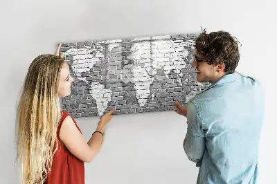 Quadro magnético para escrever mapa-múndi em tijolos