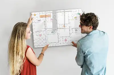 Quadro magnético para escrever horário semanal
