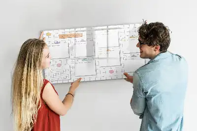 Quadro magnético para escrever horário semanal