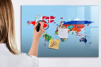 Quadro magnético para escrever mapa com bandeiras