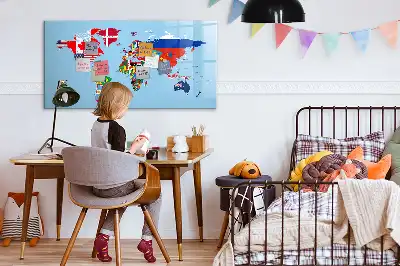 Quadro magnético para escrever mapa com bandeiras