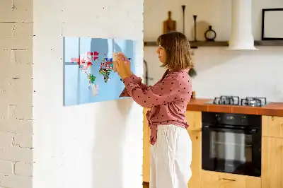 Quadro magnético para escrever mapa com bandeiras