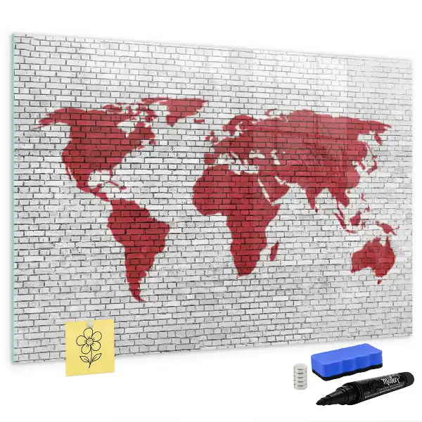 Quadro magnético para desenhar com estampa de mapa-múndi em parede de tijolos