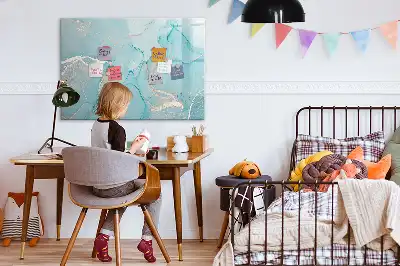 Quadro magnético para escrita com acabamento em mármore decorativo