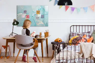 Quadro magnético para escrita com acabamento em mármore decorativo