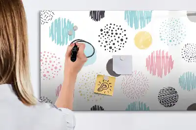 Quadro magnético para desenho com padrão geométrico