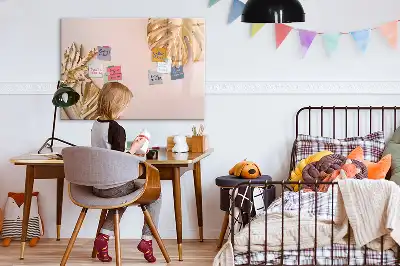 Quadro magnético para escrever com estampa de folhas tropicais douradas