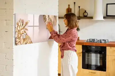 Quadro magnético para escrever com estampa de folhas tropicais douradas