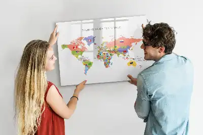 Quadro magnético para escrever mapa com bandeiras