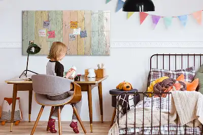 Quadro magnético para desenhar com tábuas coloridas