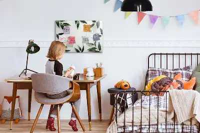 Quadro magnético para escrever com moldura de folhas