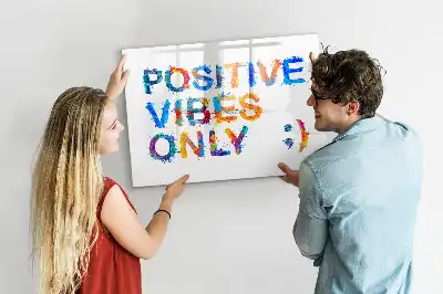 Quadro magnético para desenhar estampa de citação positiva