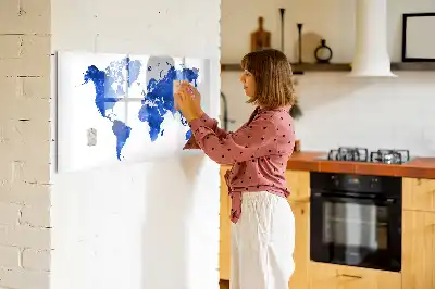 Quadro magnético para escrever mapa-múndi cósmico