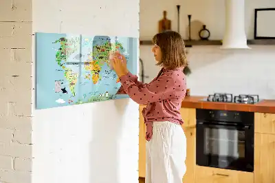 Quadro magnético para escrever mapa-múndi com animais