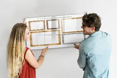 Quadro magnético para escrever com moldura dourada