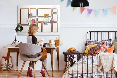 Quadro magnético para desenhar com moldura de madeira