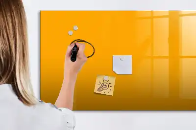 Quadro magnético para escrita na cor amarelo ouro