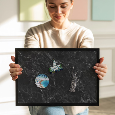 Quadro magnético com moldura preta Mármore preto elegante
