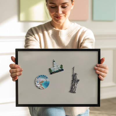 Quadro magnético com moldura preta Cor creme