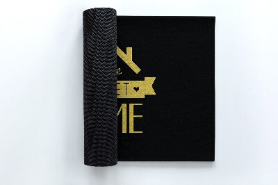 Tapete de entrada Com uma inscrição