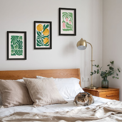 Conjunto de molduras com imagens Padrões minimalistas de plantas com frutos e folhas.