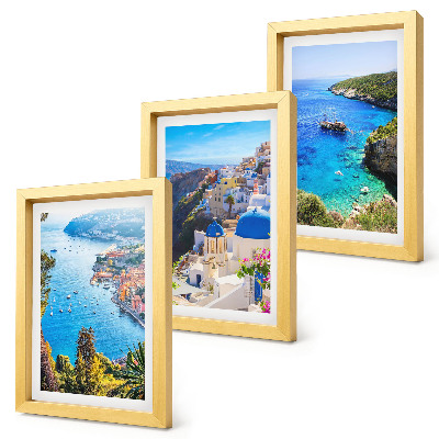 Tríptico com moldura Vistas do litoral grego e da cidade de Oia, em Santorini.