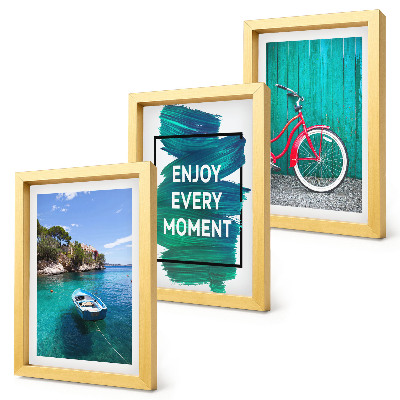 Conjunto de molduras com imagens Vista para o mar com barco, bicicleta e inscrição inspiradora