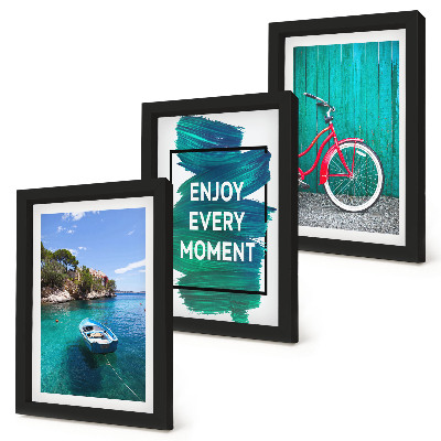 Conjunto de molduras com imagens Vista para o mar com barco, bicicleta e inscrição inspiradora
