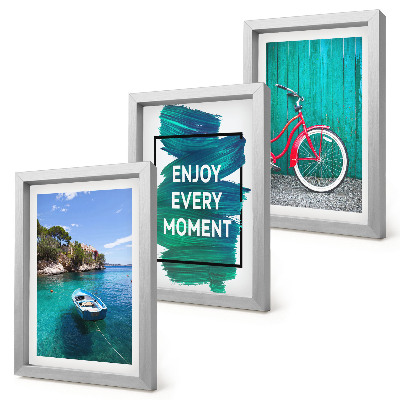 Conjunto de molduras com imagens Vista para o mar com barco, bicicleta e inscrição inspiradora