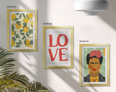 Tríptico com moldura Limões com a inscrição LOVE, retrato pintado de Frida Kahlo.