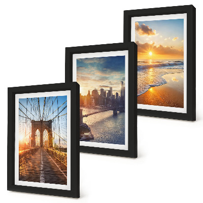 Conjunto de molduras com imagens Pontes e pores do sol na paisagem urbana