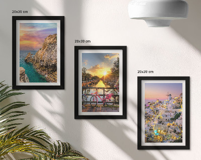 Tríptico com moldura Vista para o mar com pôr do sol e para a cidade.